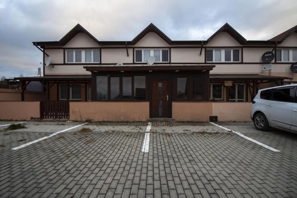 Apartman Adam Veľký Slavkov Kültér fotó